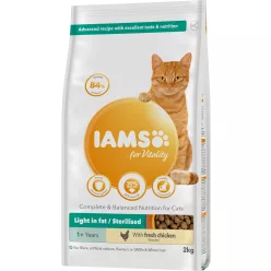 IAMS Vitality száraz macskaeledel adult steril csirke 2kg