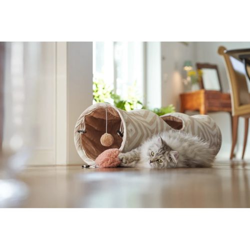 More For Henry alagút macskajáték zőrgővel